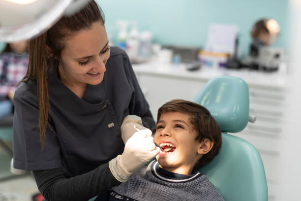 Best Broken or Cracked Tooth Emergency Dentist in Lewistown, PA